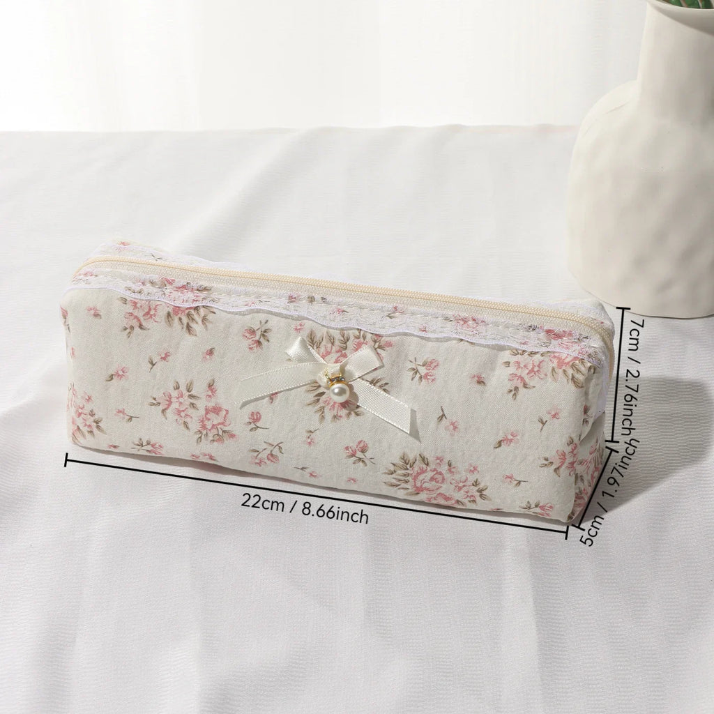 Cotton Lace Trim Storage Bag for Makeup Brushes, Cotton Makeup Bag, Toiletry Travel Soft Brush Pouch for Women, Artistic Style